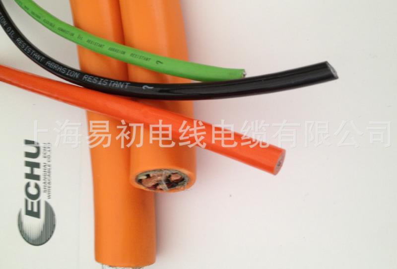 防止起重机电缆扭曲变形的方法